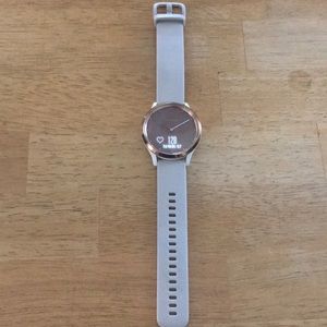 Harmon Vivomove HR smartwatch